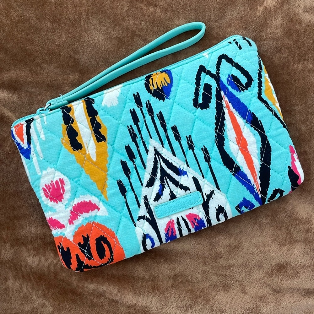 Vera Bradley wristlet